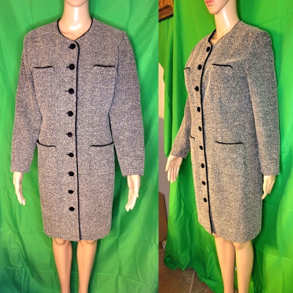 Virgo petite button down mid length dress/Jacket